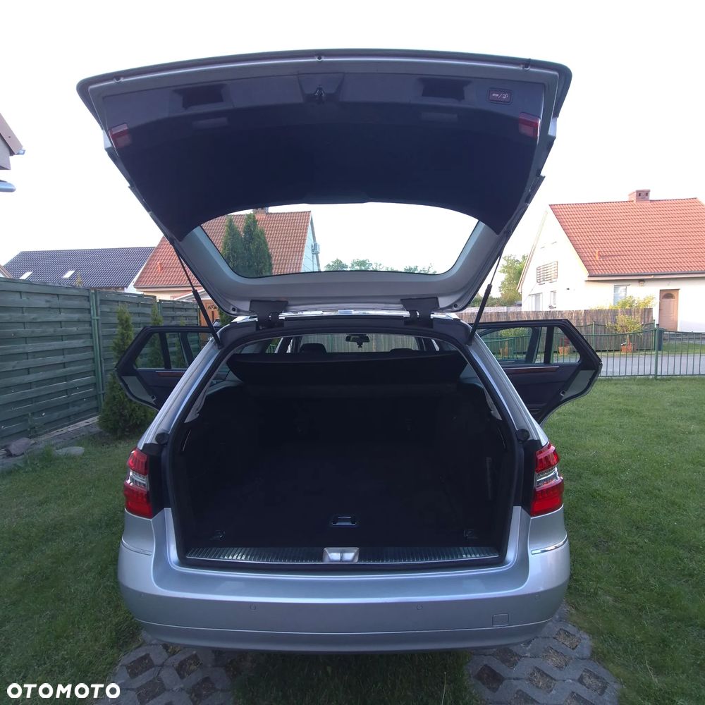 Mercedes-Benz Klasa E 220 CDI 7G-TRONIC Elegance - 14