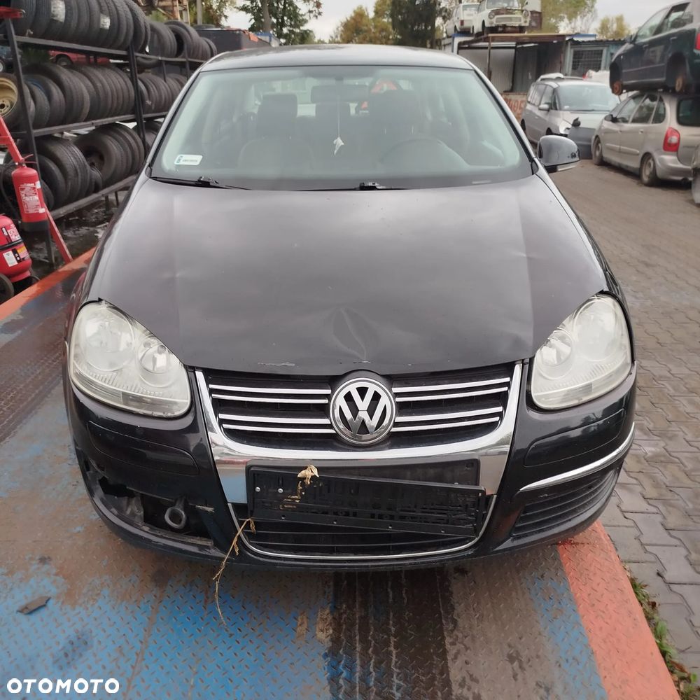 Volkswagen Jetta na części .