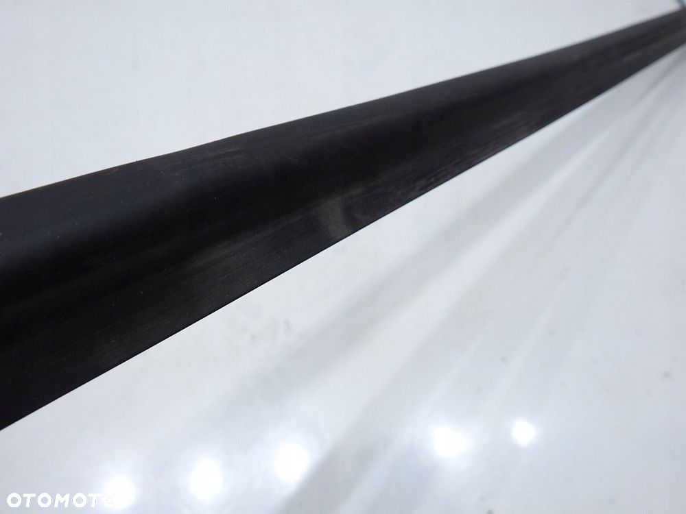 LISTWA USZCZELKA PROGU LEWA VECTRA C LIFT KOMBI - 3