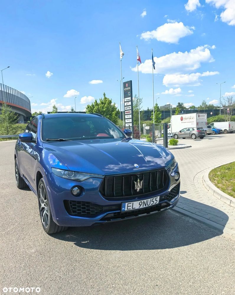 Maserati Levante S Q4 - 11