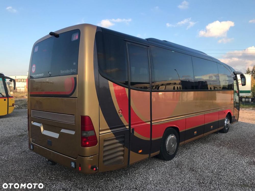 Mercedes-Benz Tourino - 6