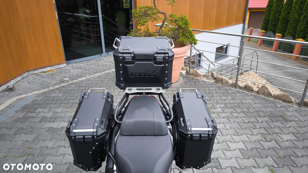 VOGE 525DSX - 17