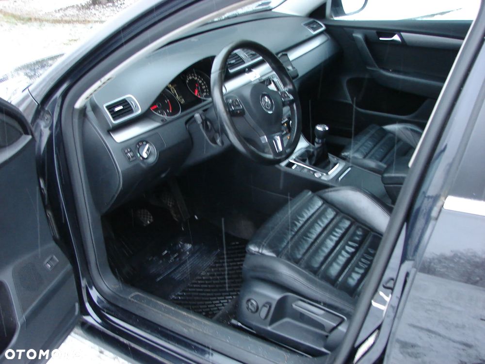 Volkswagen Passat Variant - 5