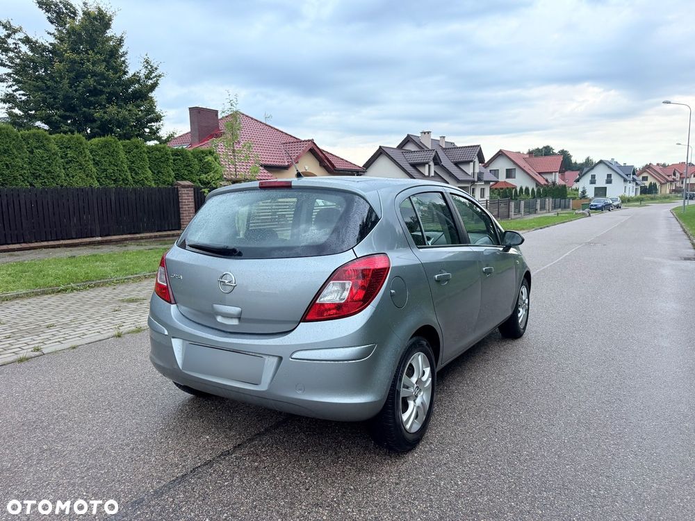 Opel Corsa - 3