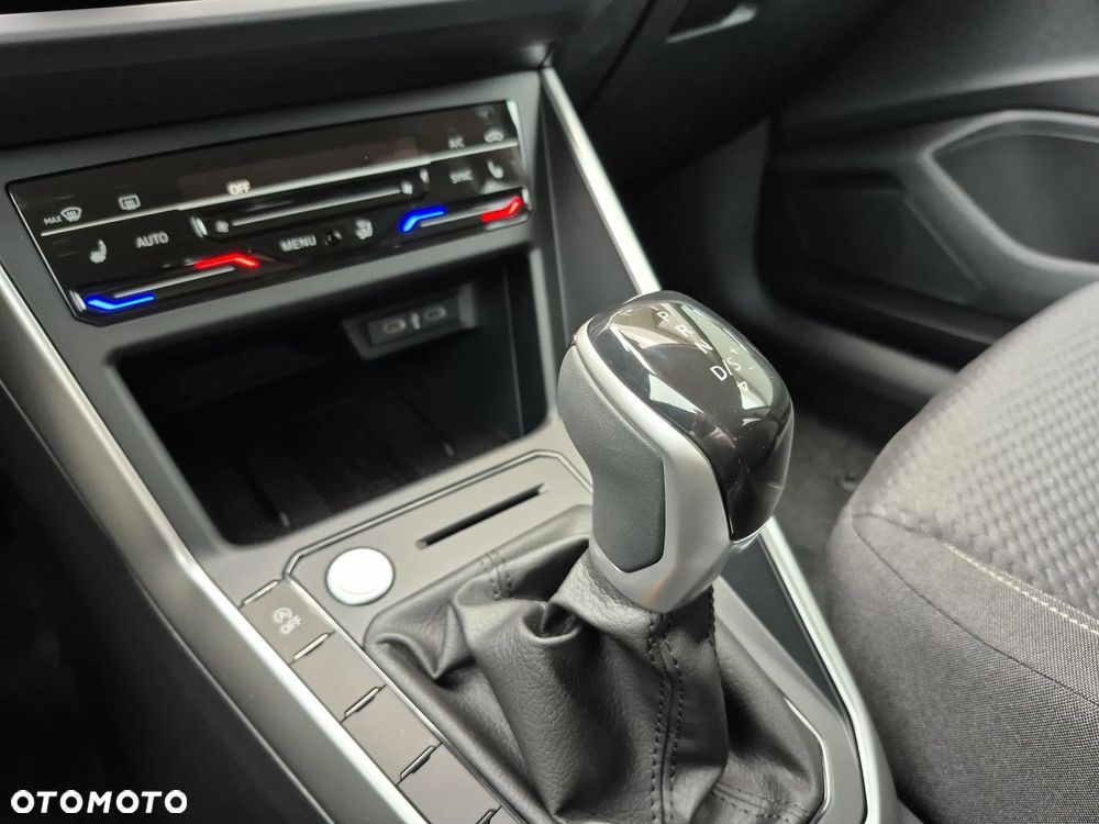 Volkswagen Polo 1.0 TSI Life Plus DSG - 13