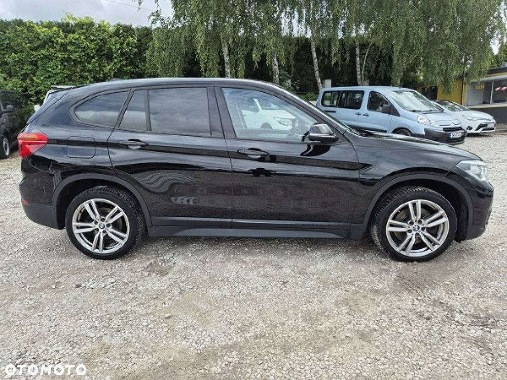 BMW X1 - 13