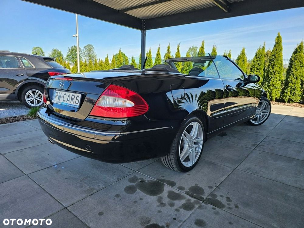 Mercedes-Benz CLK - 3