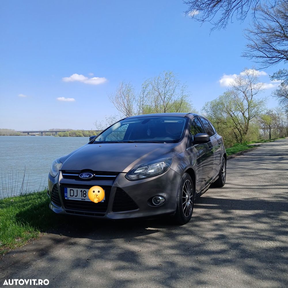 Ford Focus 1.6 TDCI DPF Titanium - 1
