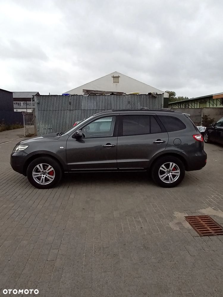 Hyundai Santa Fe - 1