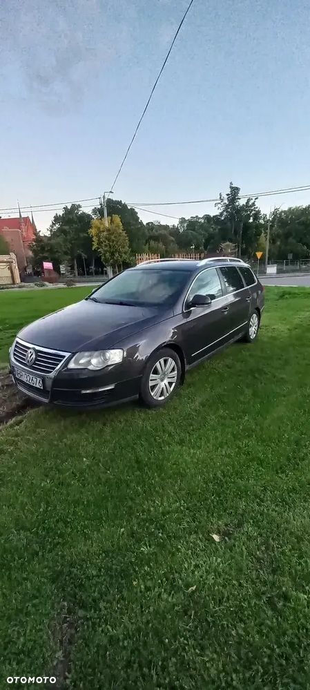 Volkswagen Passat - 5