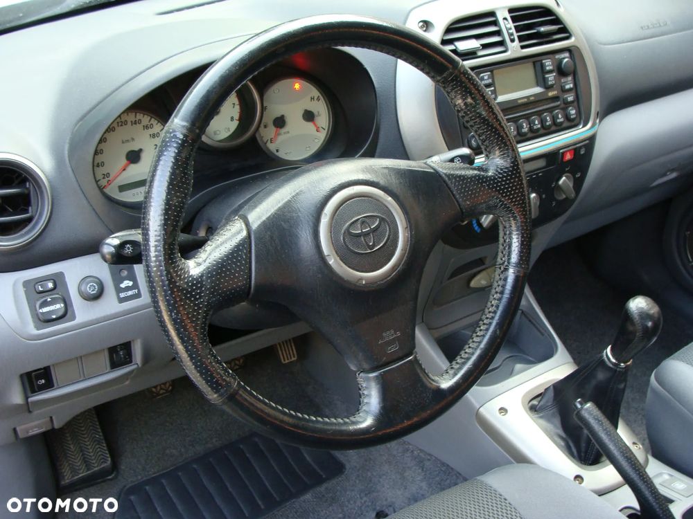 Toyota RAV4 2.0 VVT-i Sol - 7