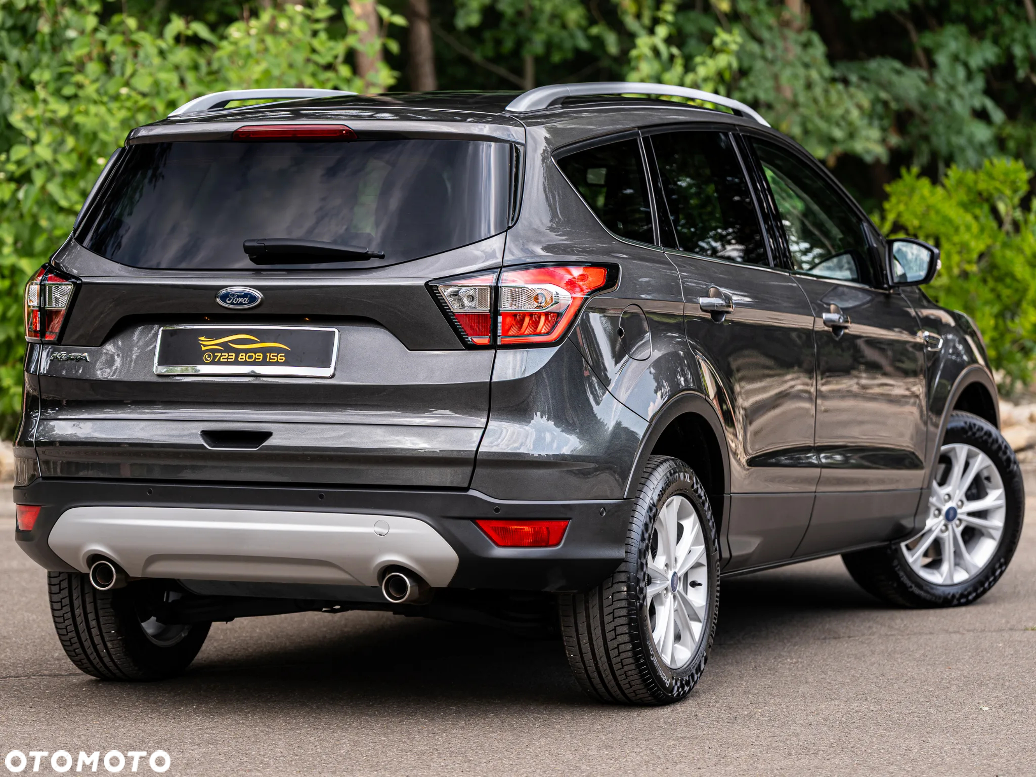 Ford Kuga 2.0 TDCi 2x4 Business Edition - 4