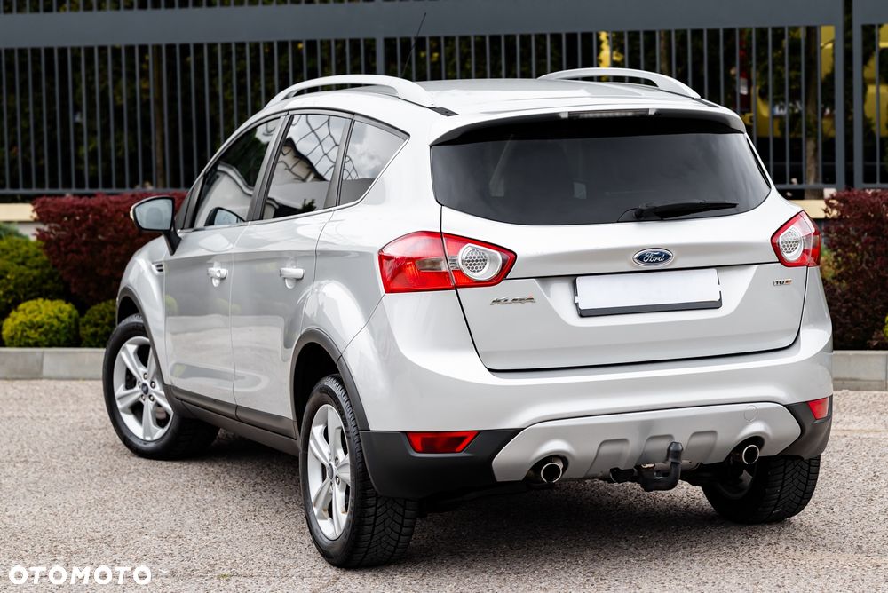 Ford Kuga - 9