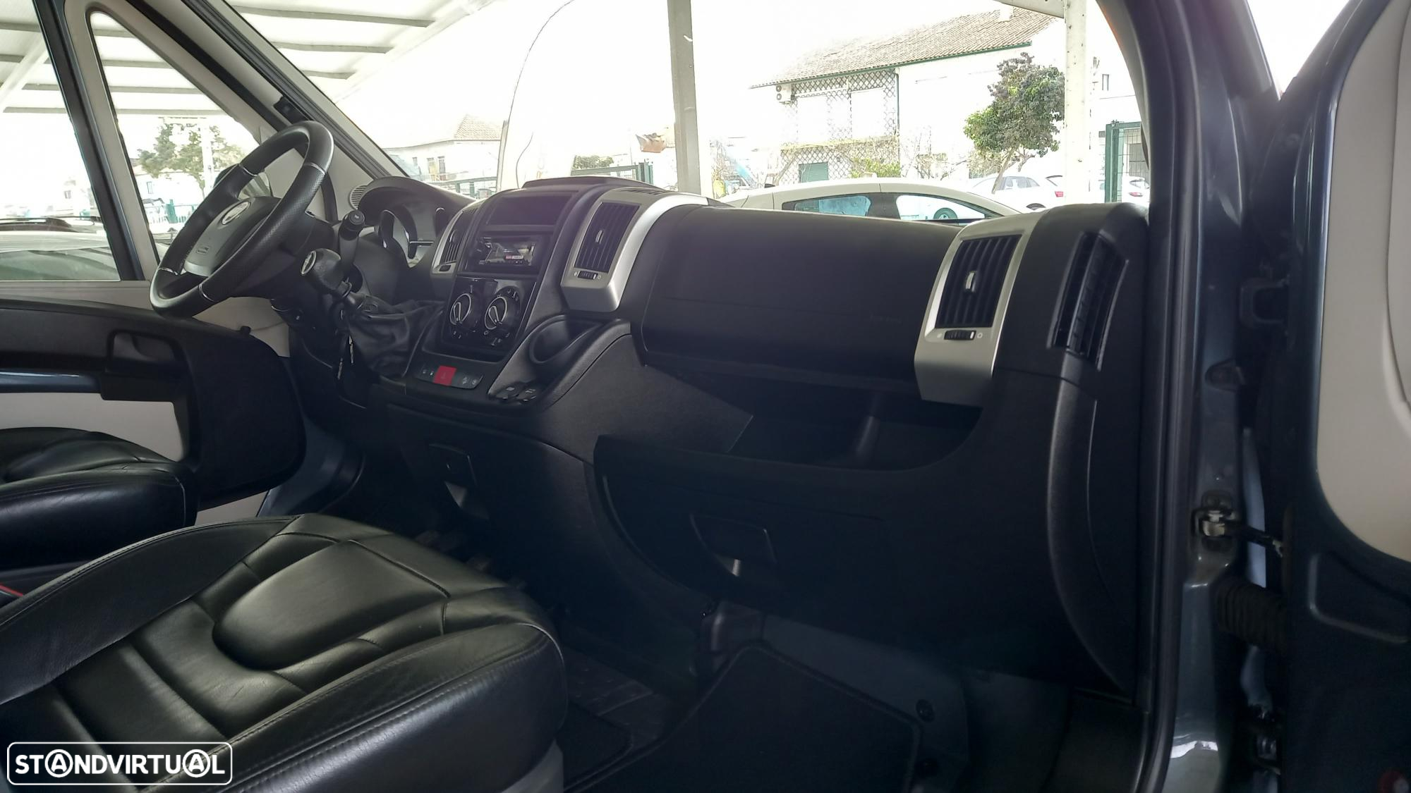 Adria Twin Supreme 600 SPB - Autocaravana - 17