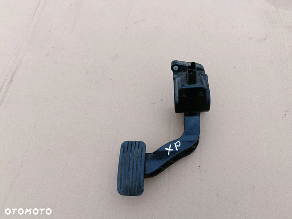 XSARA PICASSO pedał potencjometr gazu 9655502480