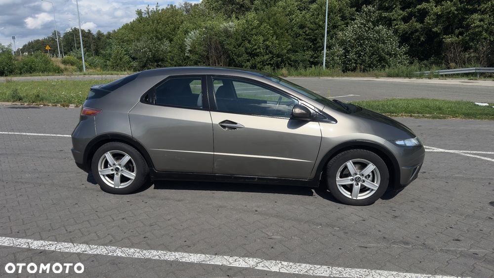 Honda Civic 1.4 Comfort - 8