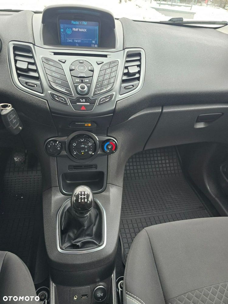 Ford Fiesta - 20