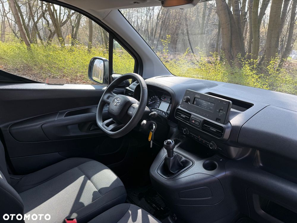 Toyota PROACE CITY - 30