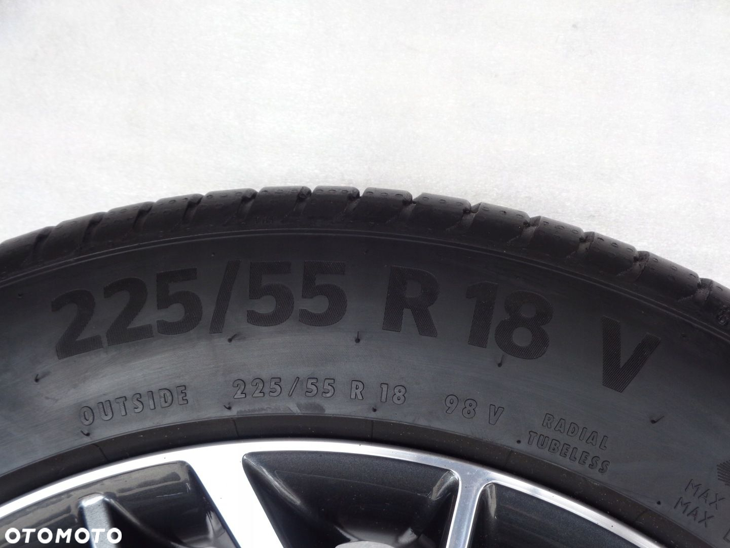 OPONY LETNIE 225/55/18 CONTINENTAL Premium 6 225/55R18 4x 6,1 -7mm - 4