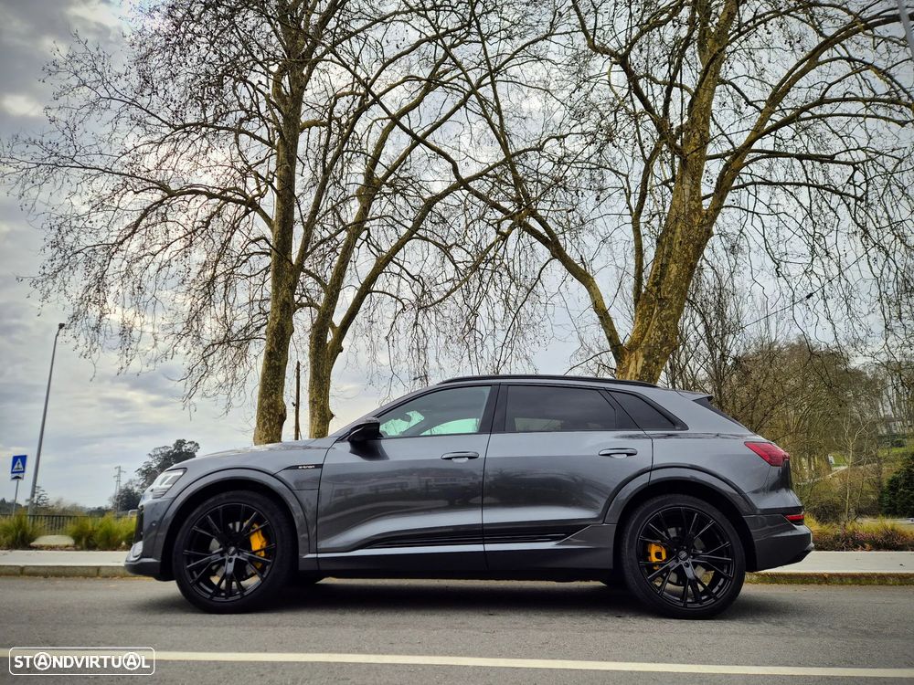 Audi e-tron 50 quattro S line - 5