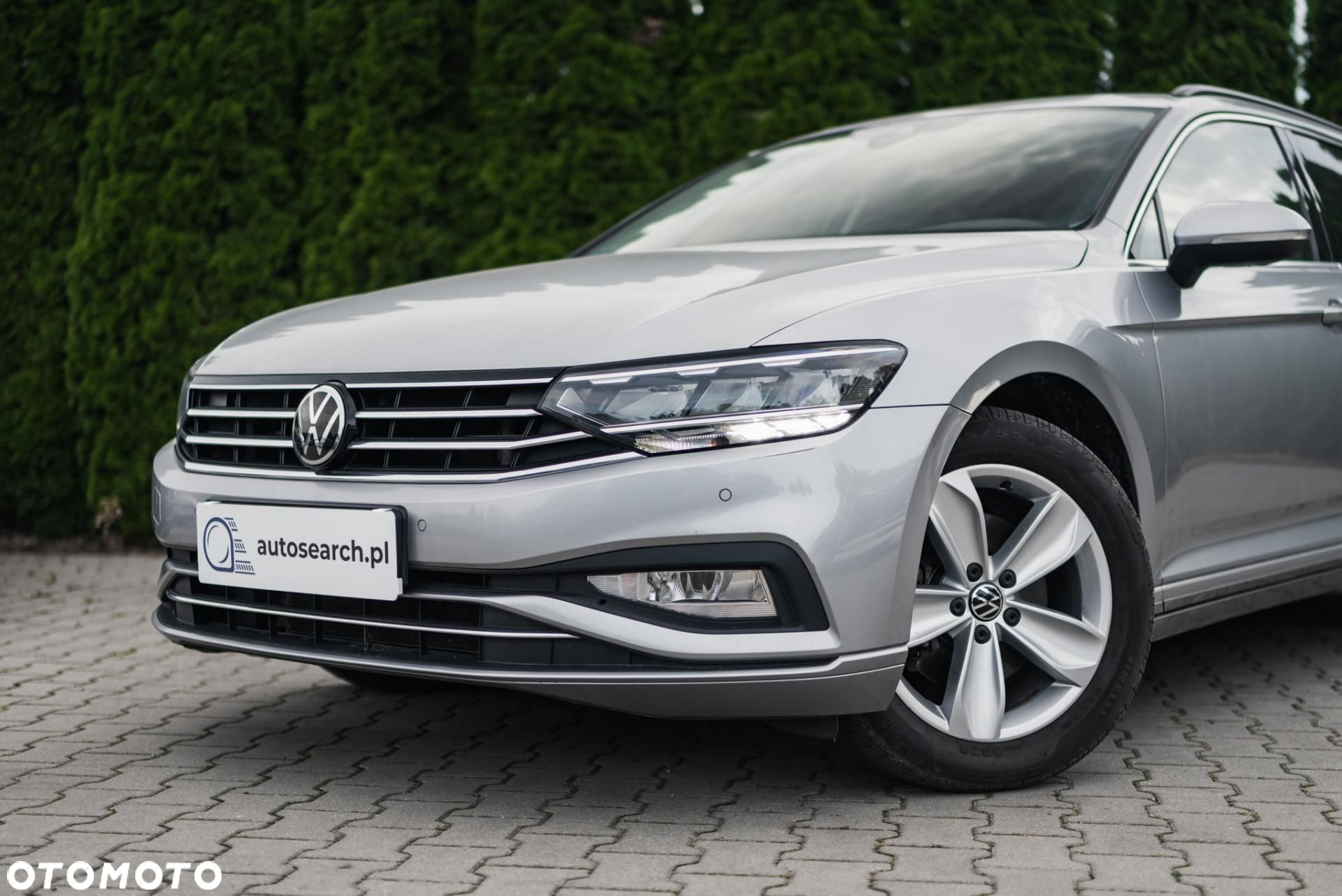 Volkswagen Passat - 38