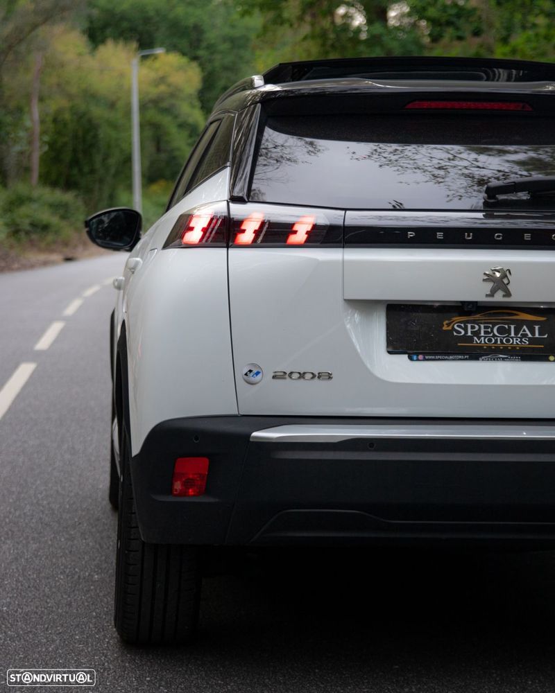 Peugeot 2008 1.5 BlueHDi GT Pack EAT8 - 32