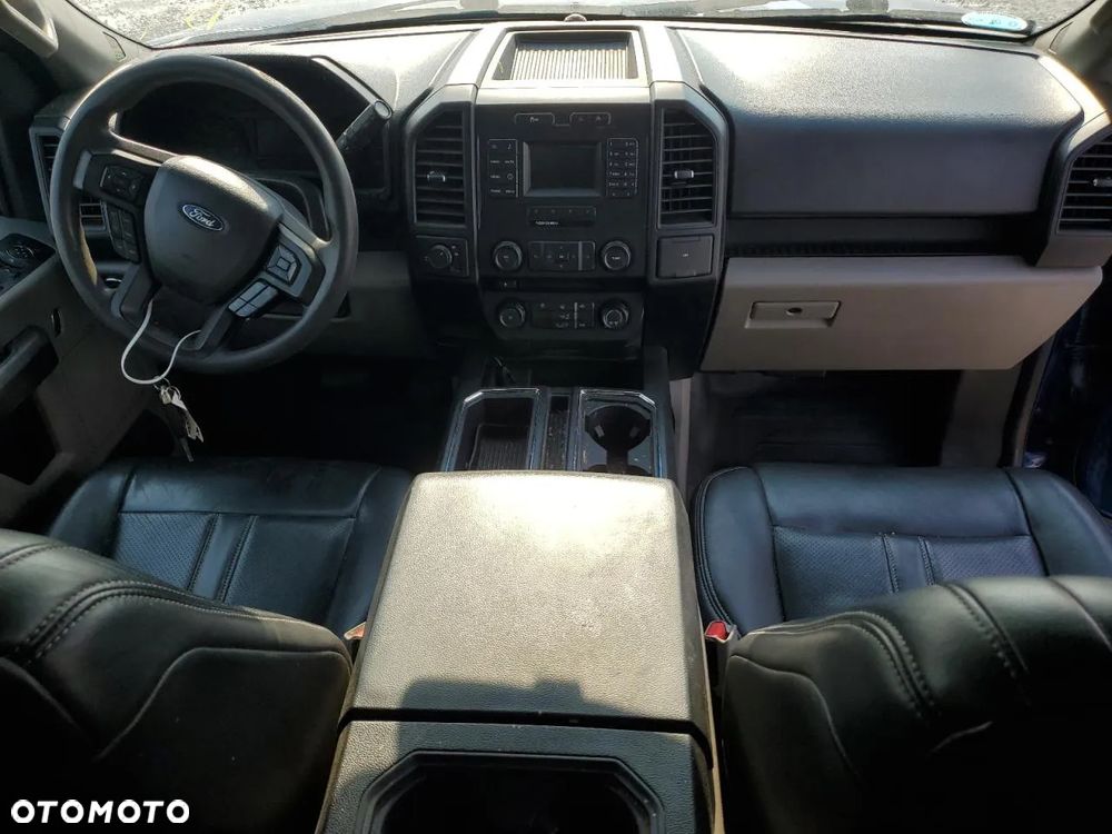 Ford F150 - 8