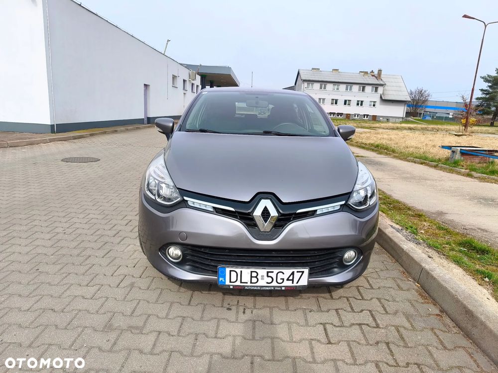 Renault Clio 1.2 16V Life - 10