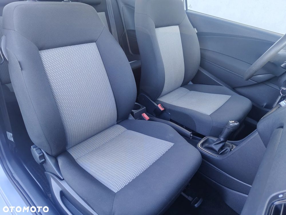 Volkswagen Polo - 23