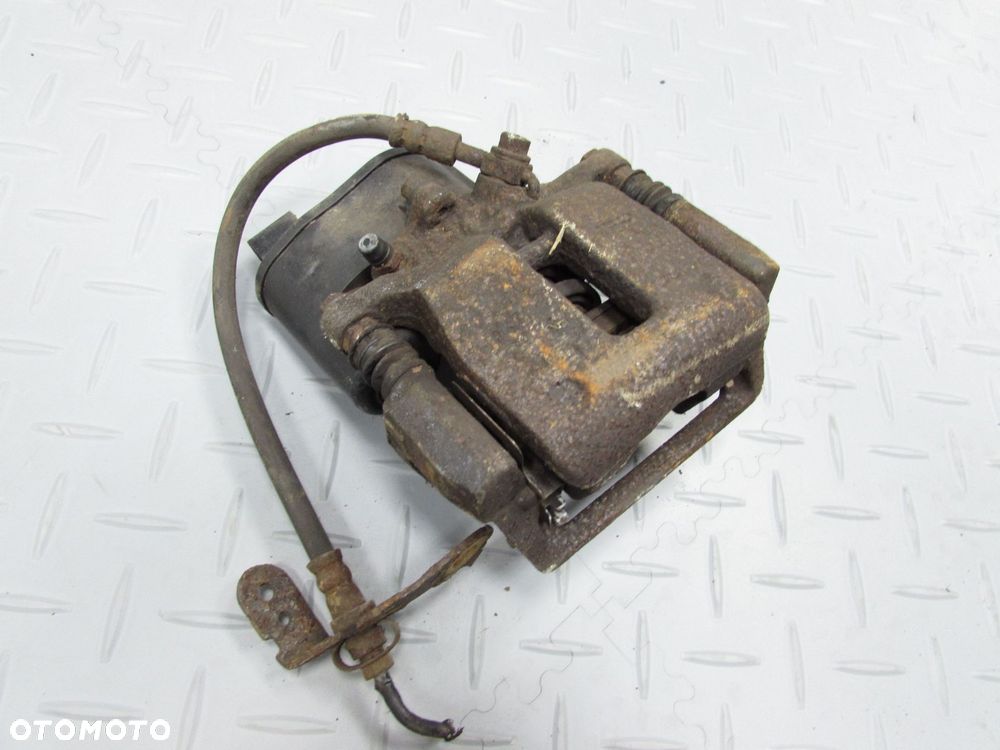 VOLVO S60 II V60 XC S80 V70 III 09-17 ZACISK HAMULCOWY PRAWY TYL 32332594 - 2