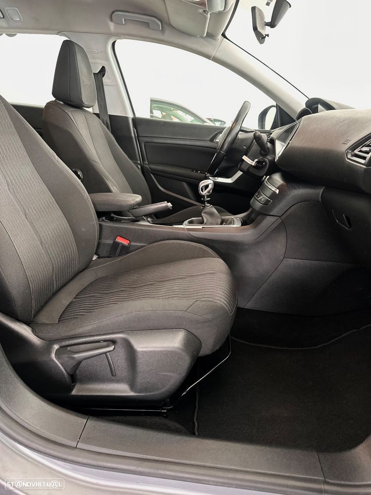 Peugeot 308 SW 1.6 BlueHDi Style - 19
