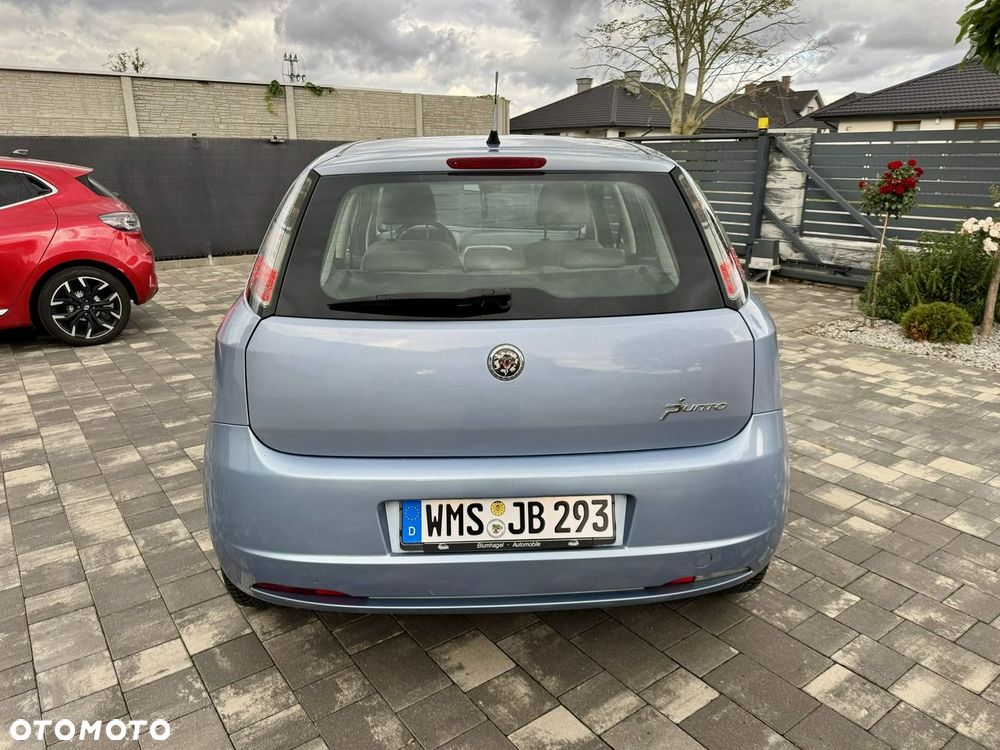 Fiat Grande Punto - 11