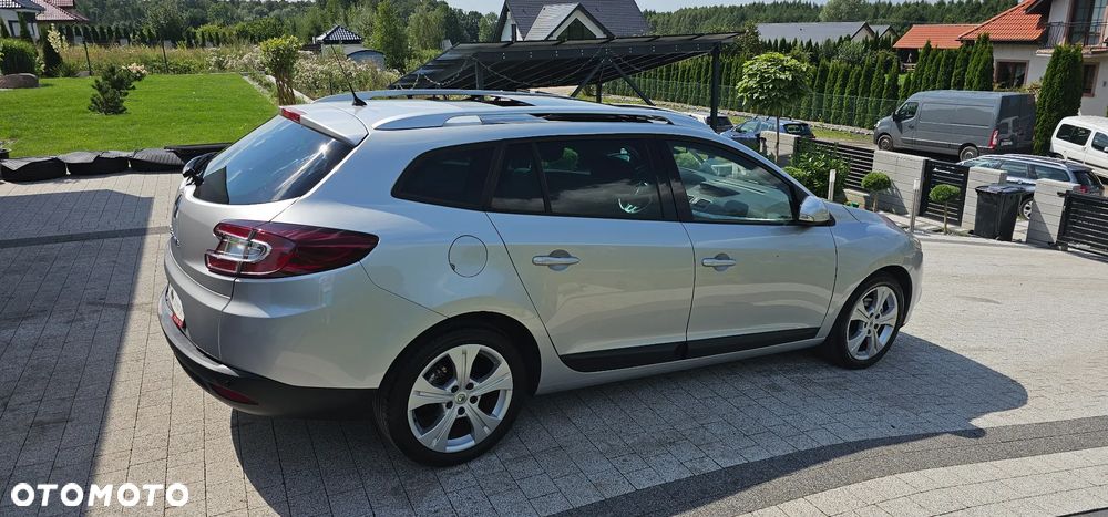 Renault Megane Grandtour 2.0 140 CVT Dynamique - 14