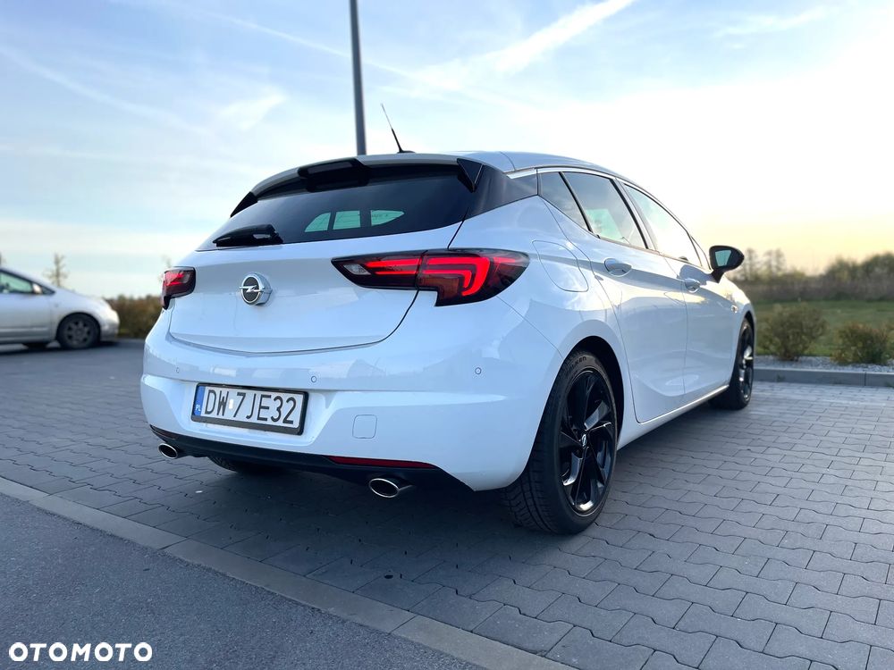 Opel Astra 1.6 T GPF Dynamic S&S - 24