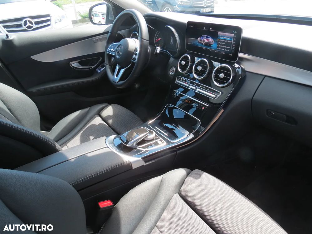 Mercedes-Benz C 220 d 4MATIC Aut - 5