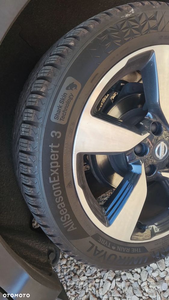 Nissan Qashqai 1.2 DIG-T N-Connecta - 14