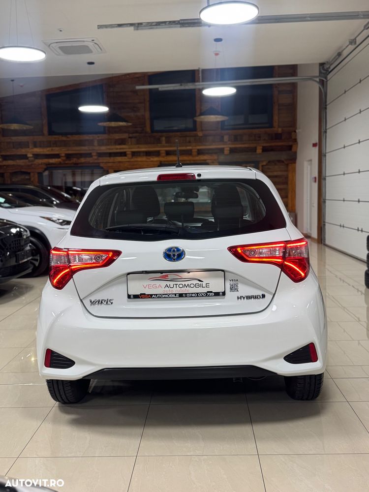 Toyota Yaris 1.5 VVT-i HSD Luna - 37