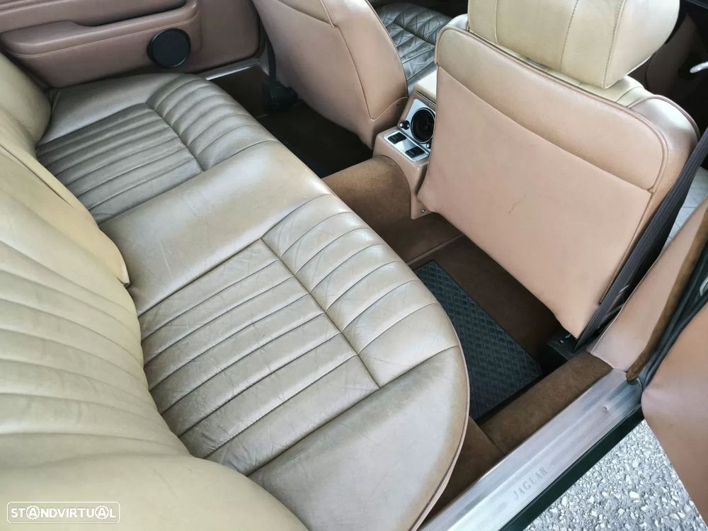 Jaguar XJ - 54