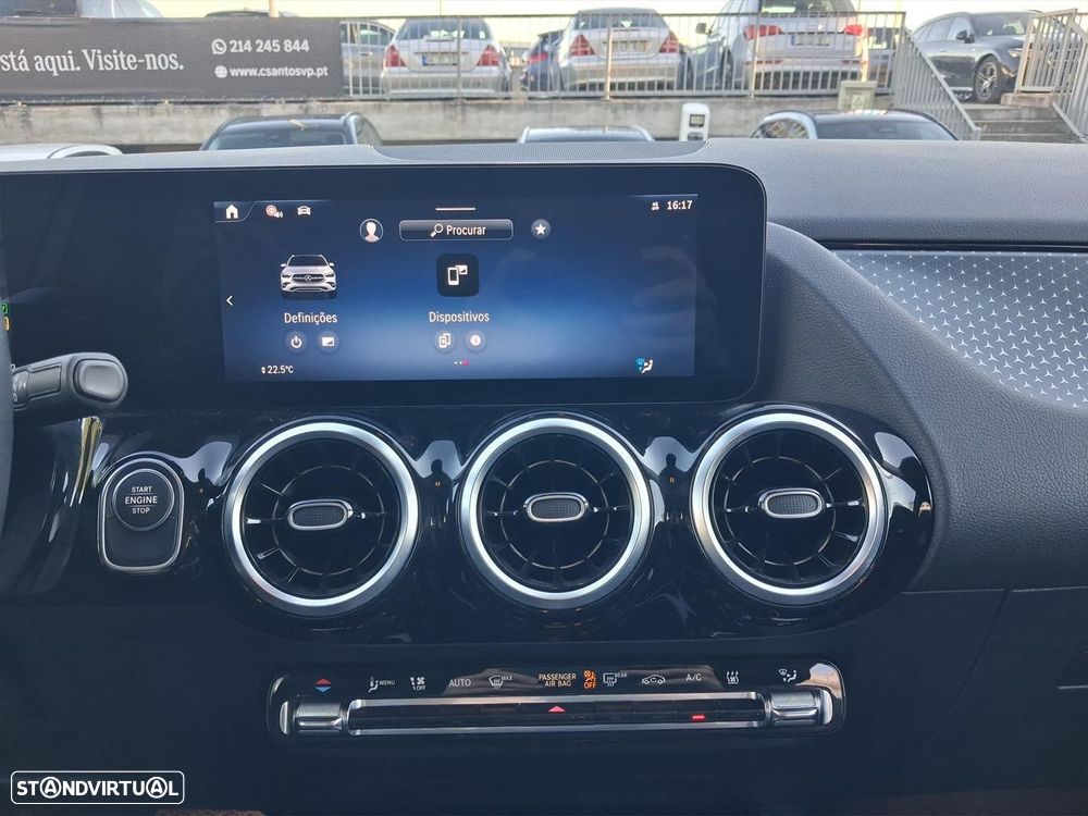 Mercedes-Benz GLA 250 e Progressive - 18