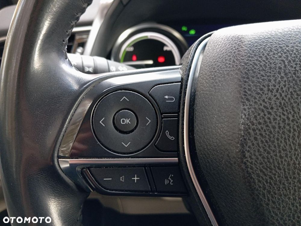 Toyota Camry 2.5 Hybrid Comfort CVT - 15