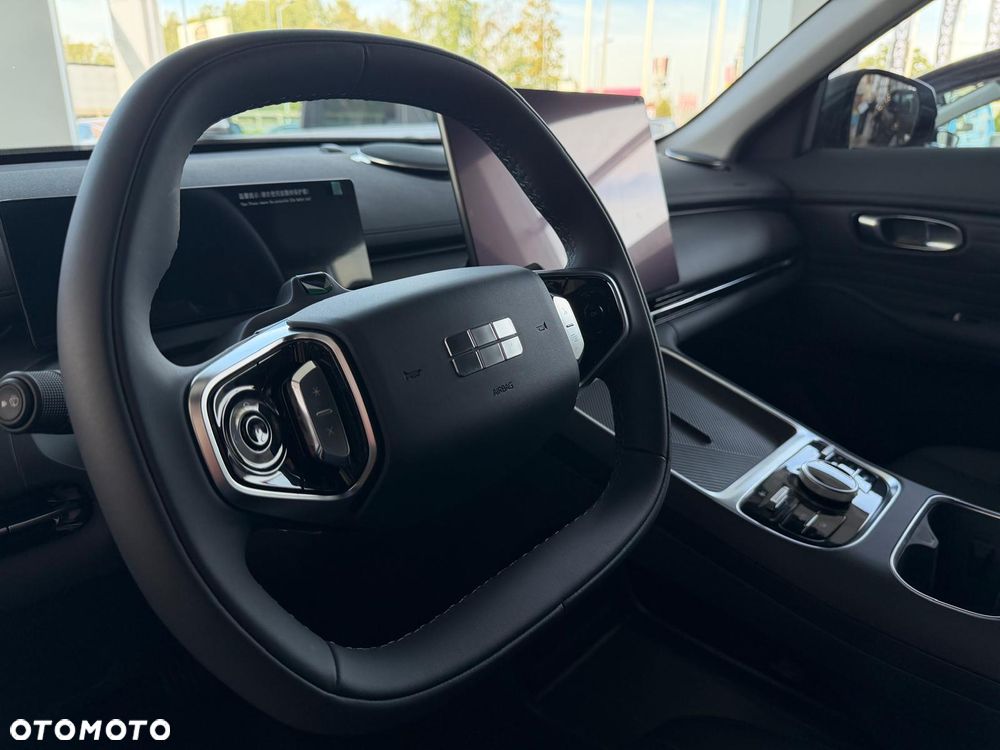 Geely Starray - 12
