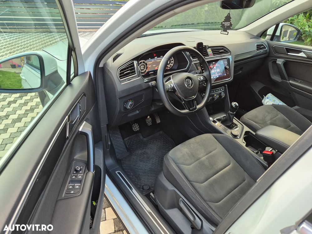 Volkswagen Tiguan 2.0 TDI 4Mot Highline - 7