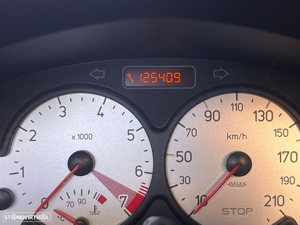 Peugeot 206 CC 1.6 - 8