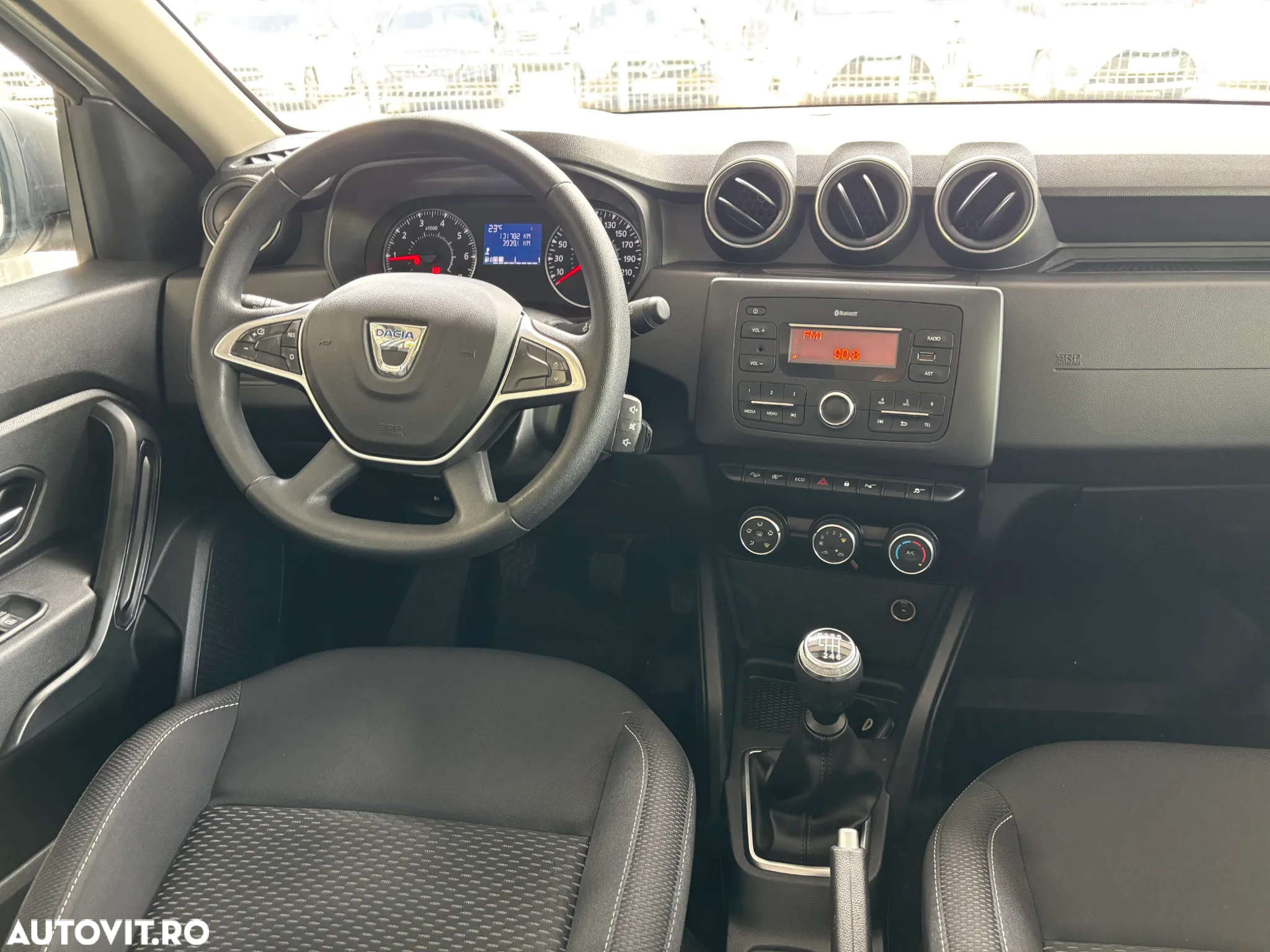 Dacia Duster 1.5 Blue dCi 4WD Comfort - 14