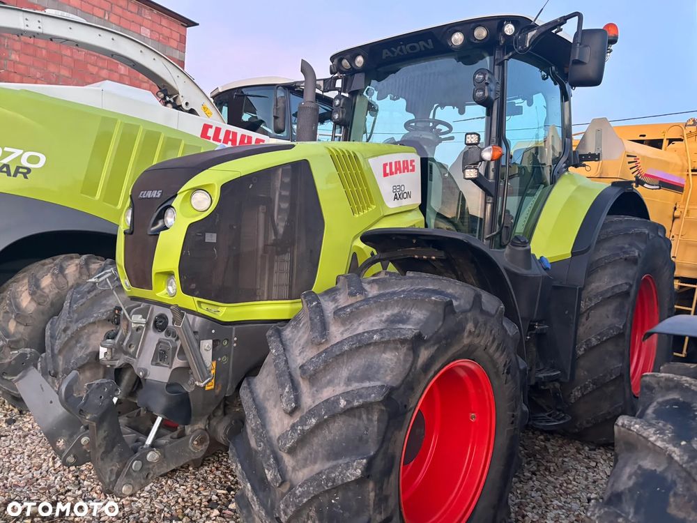Claas Axion 830 - 1