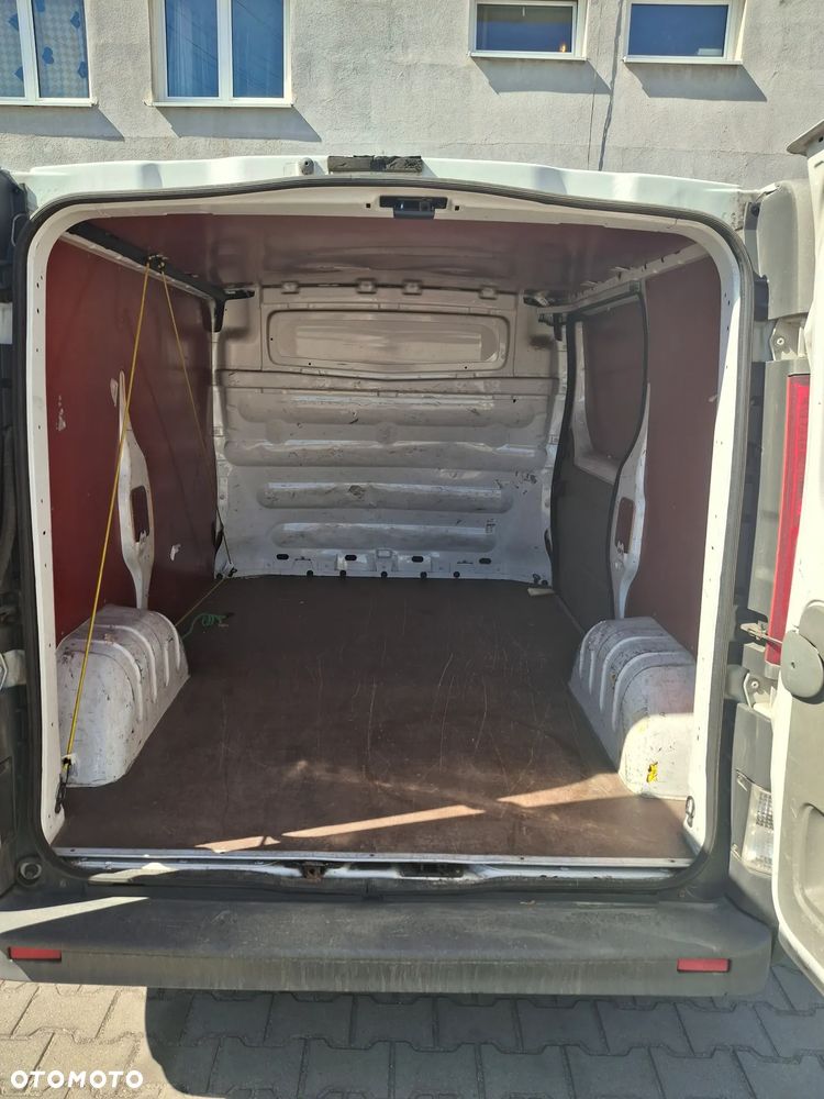 Renault trafic - 3