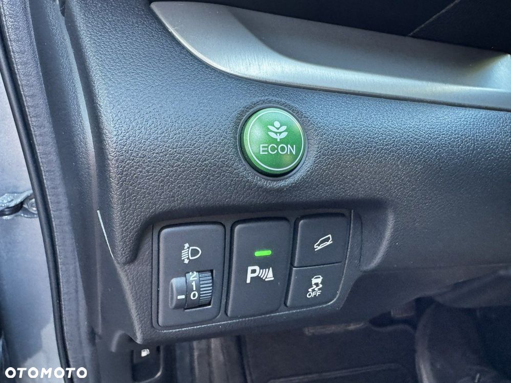 Honda CR-V - 11