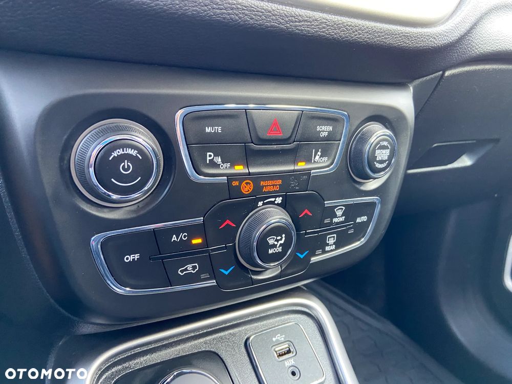 Jeep Compass 2.0 MultiJet Active Drive Longitude - 21