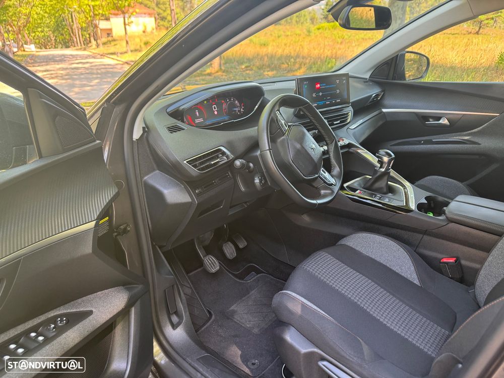 Peugeot 3008 1.5 BlueHDi Active Pack - 21