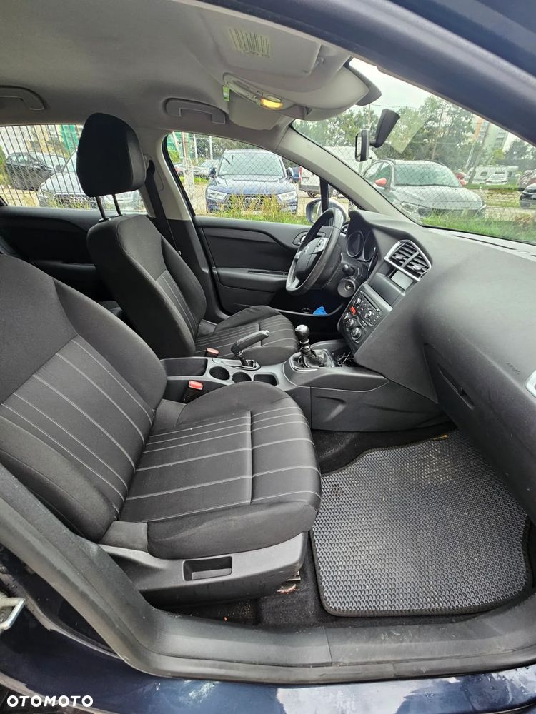 Citroën C4 1.6 HDi Attraction - 10